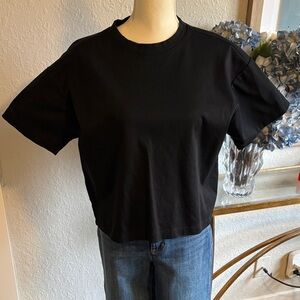 Boxy cropped Banana Republic T-shirt size medium